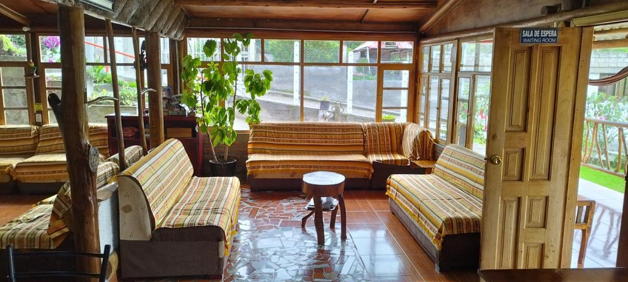 Hostal Taita Cristobal Isinlivi Exterior foto